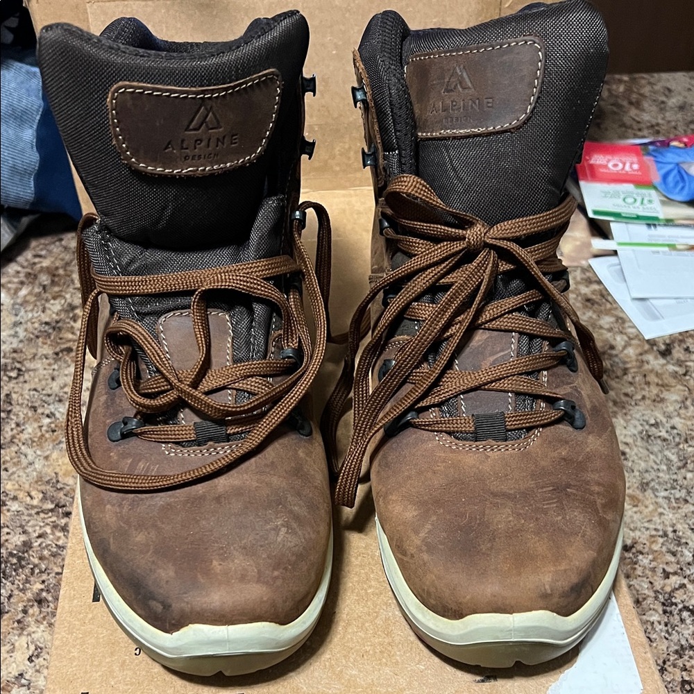 Alpine Men's Dark Brown Outdoor waterproof Boots sz 14